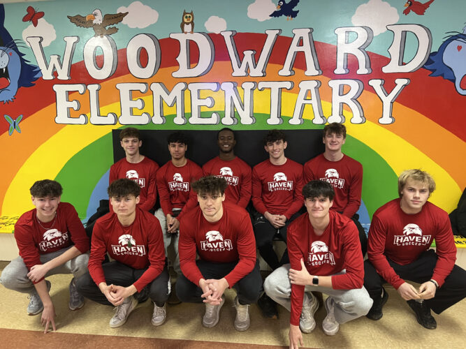 Woodward Elementary holds special events for Read Across America